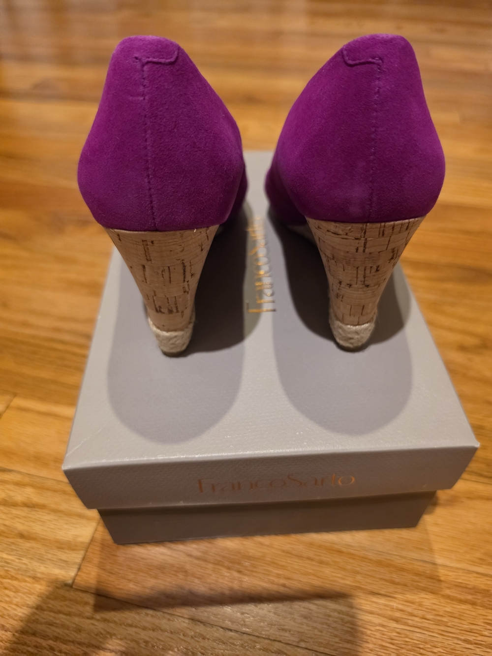 Franco Sarto Fuchsia Wedge Pumps Heel 3.5- Women - Picture 3 of 4